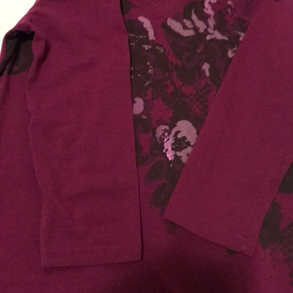 Tee - Picture 2 of 4